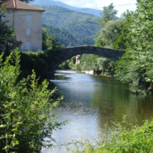 Pont-de-Rastel,_vieux_pont_sur_le_Luech Pont-de-Rastel,_vieux_pont_sur_le_Luech